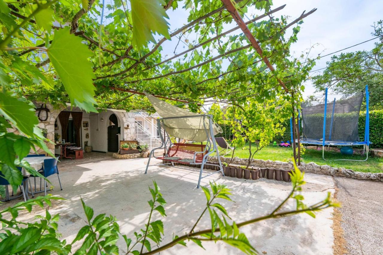 Holiday House Ruba Marcana Luaran gambar