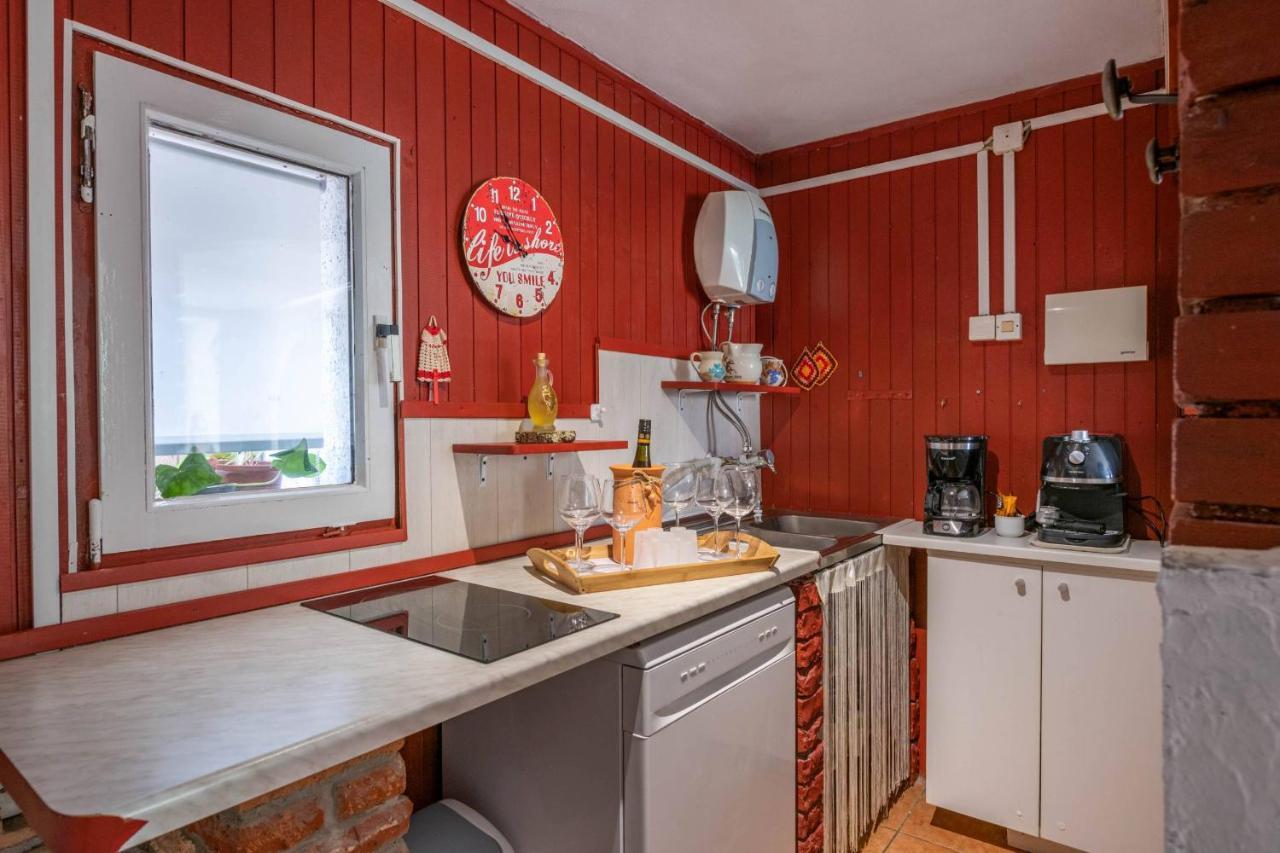 Holiday House Ruba Marcana Luaran gambar